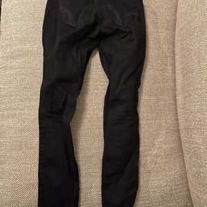 Hollister black straight skinny jeans